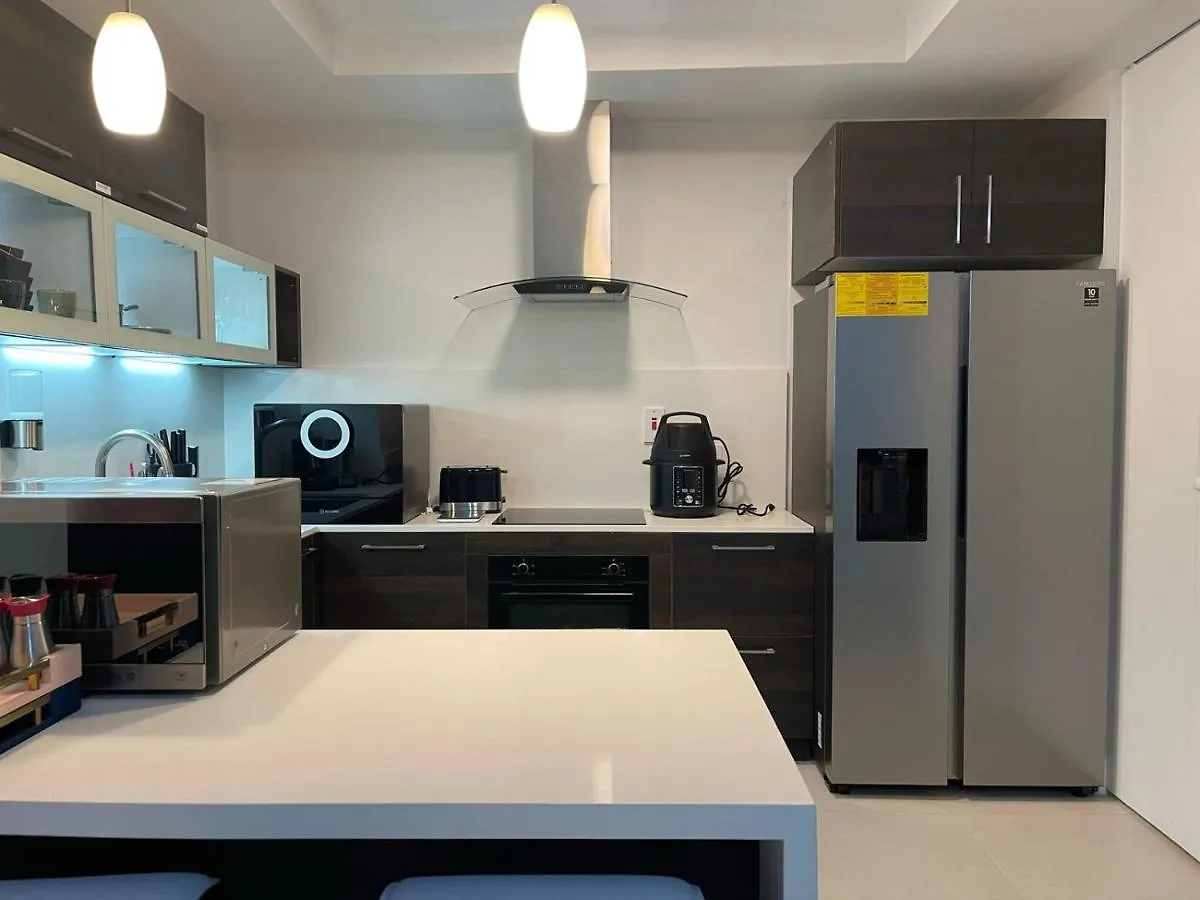 Luxurious Parkhurst 1 Kingston Giamaica
